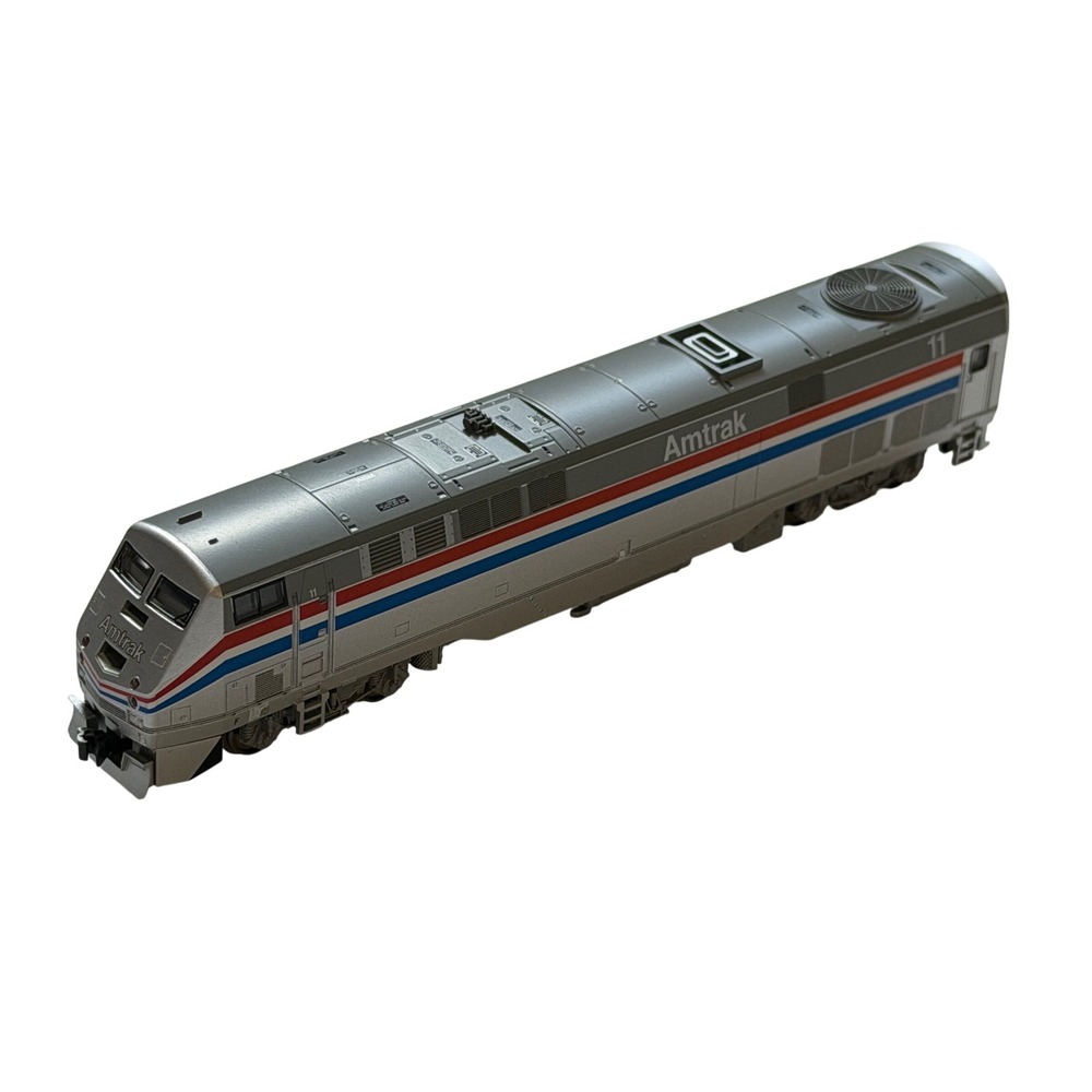 N Scale KATO 176-6001 AMTK Amtrak Railroad Phase III GE P42 Genesis Diesel #11 - Picture 2 of 6